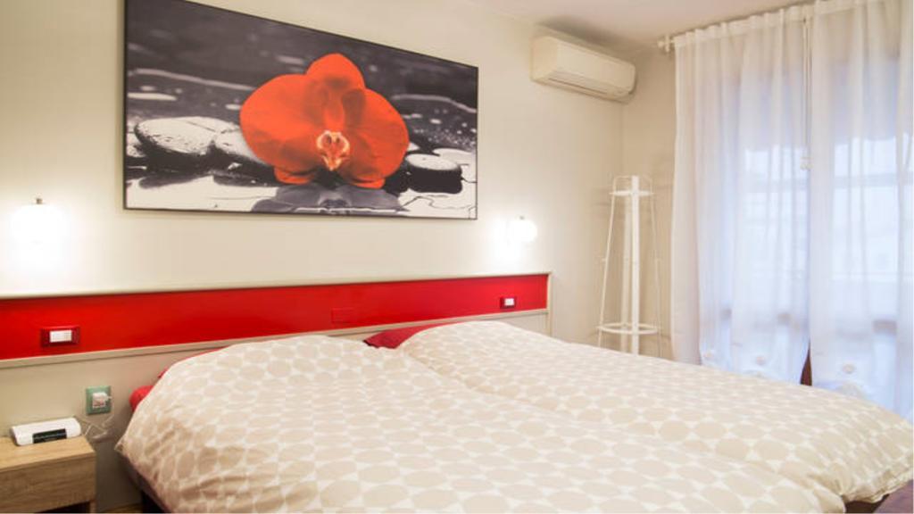 Appartamento Le Petit Monde - Eleganza e relax in centro a Abano Terme Esterno foto